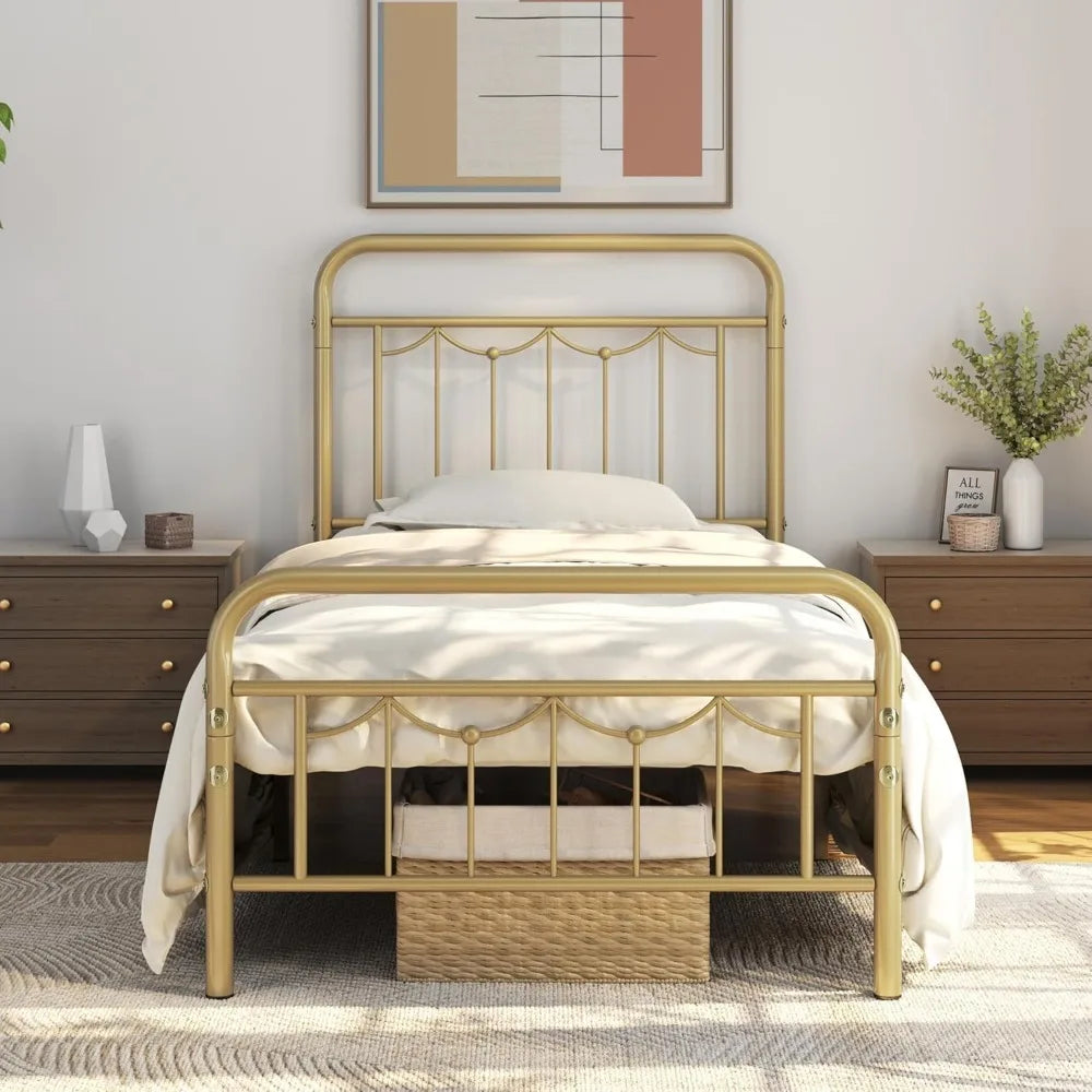 Metal Farmhouse Bed Frame With Vintage Headboard And Footboard