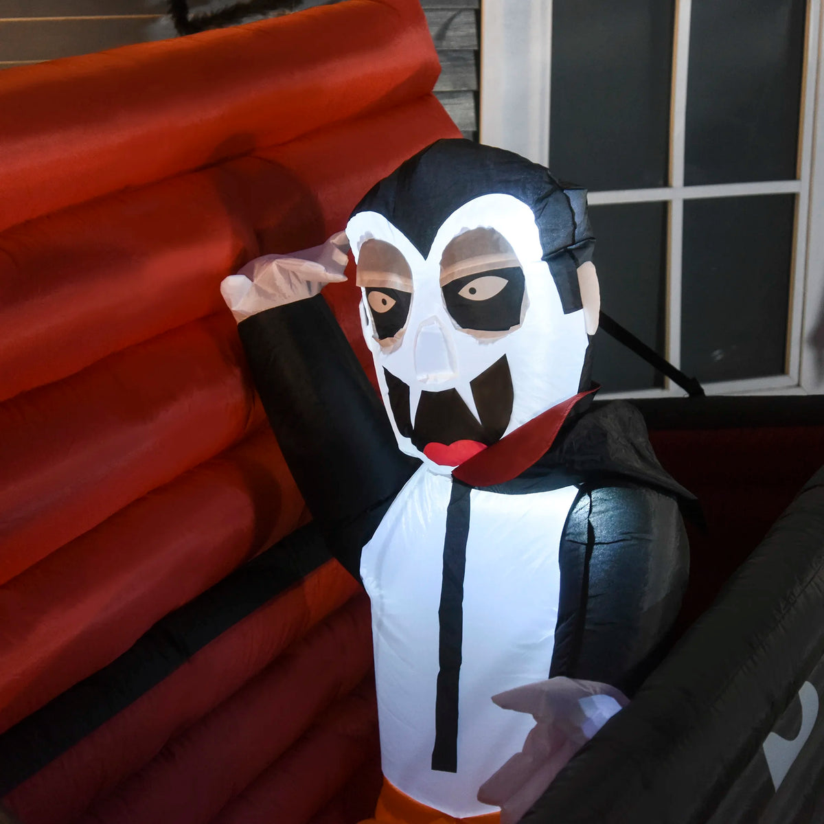 HOMCOM Inflatable Vampire Coffin Halloween Outdoor Display With LED Lights