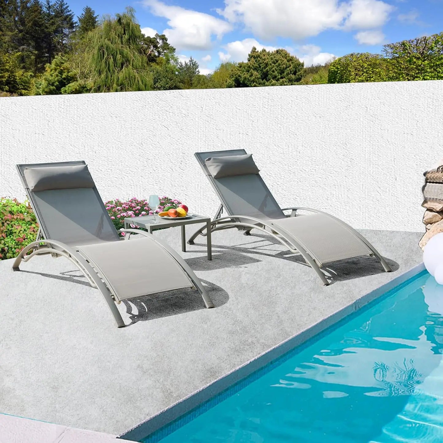 Aluminum Outdoor Lounge Chair Set of 3 With Adjustable Positions