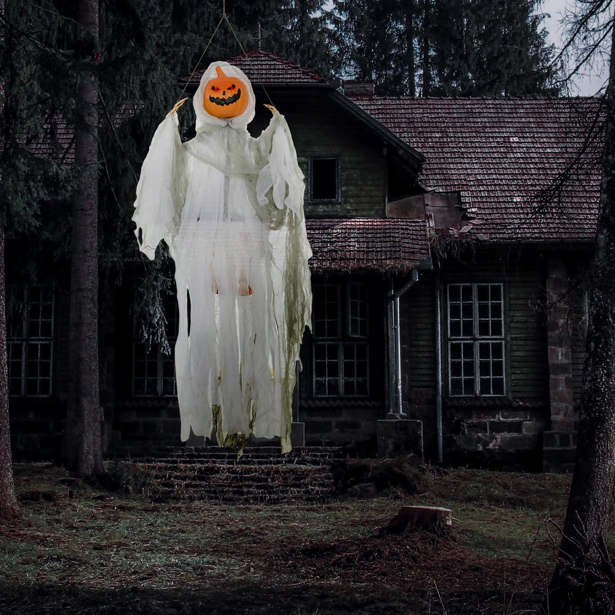 HOMCOM 3.9' Outdoor Hanging Halloween Decoration, Pumpkin Ghost, Sound Activated Prop with Light Up Eyes & Creepy Howling Sounds