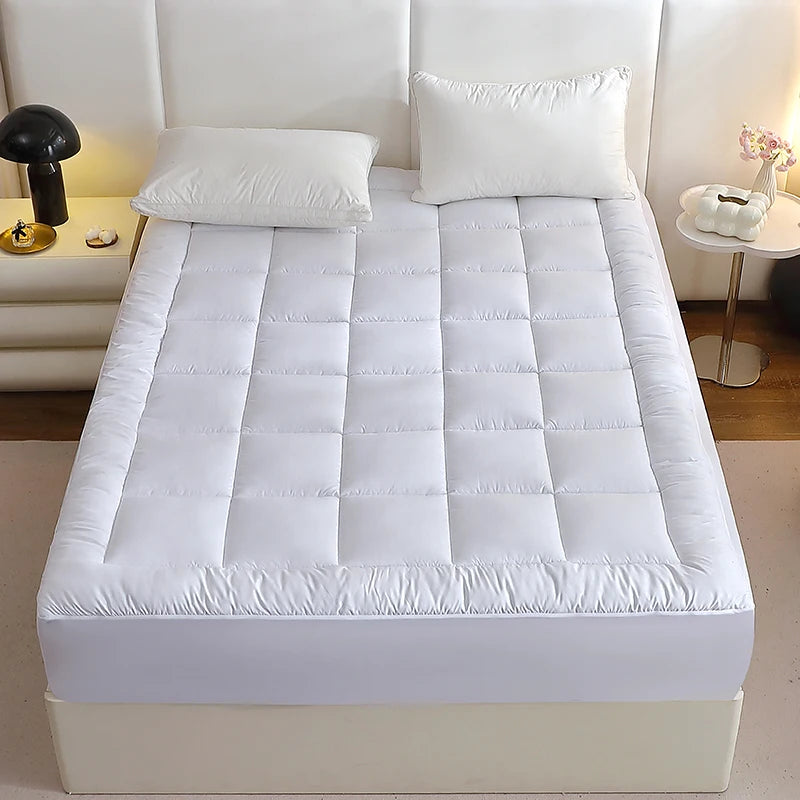 EasYum Mattress Protector Cover 360 GSM Breathable Dustproof