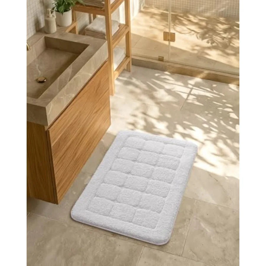 Plush Absorbent Non Slip Bathroom Mat For Shower Or Tub