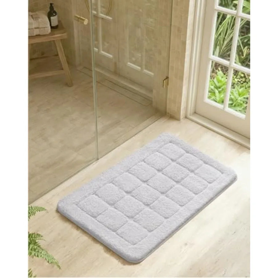 Plush Absorbent Non Slip Bathroom Mat For Shower Or Tub